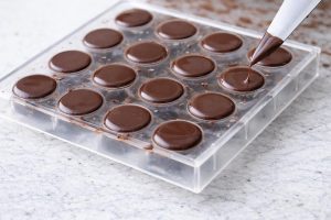 Čokoladne bombone s rumom - POSTUPAK